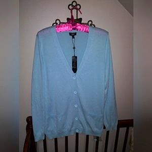 TALBOTS ESTABLISHED LIGHT BLUE SWEATER
